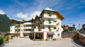 Отель Hotel Abete Bianco  Андало